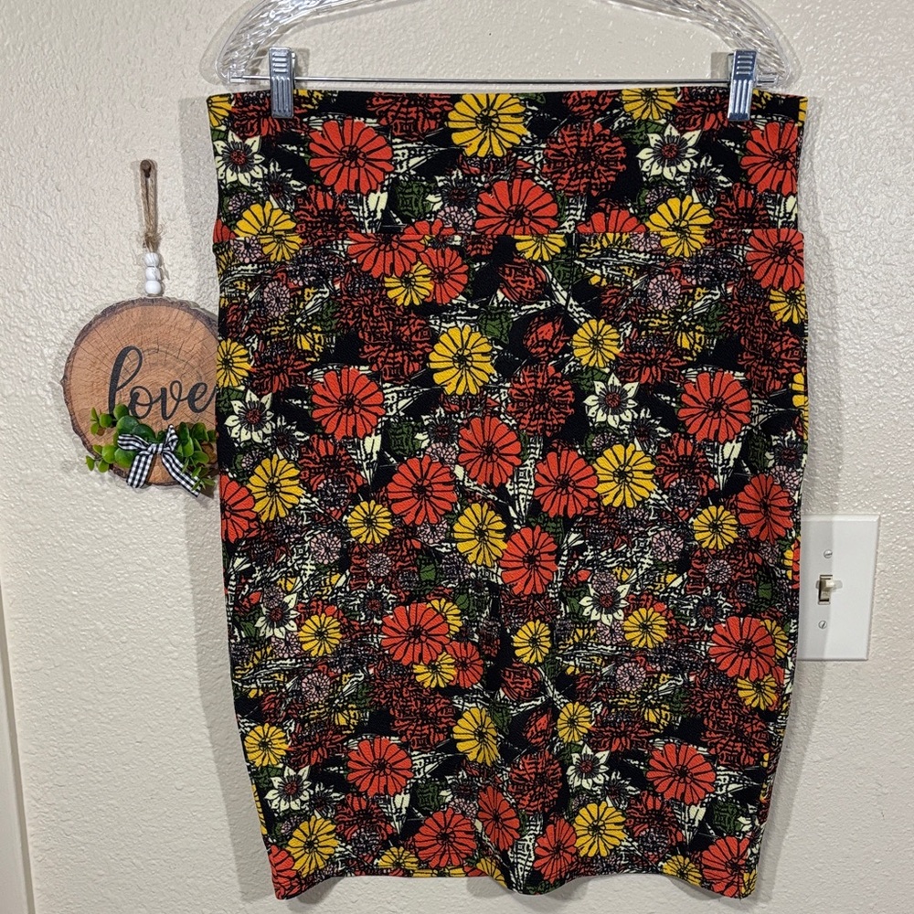 Lularoe Multi Color Floral Print Women's Cassie Pencil Skirt Size XL